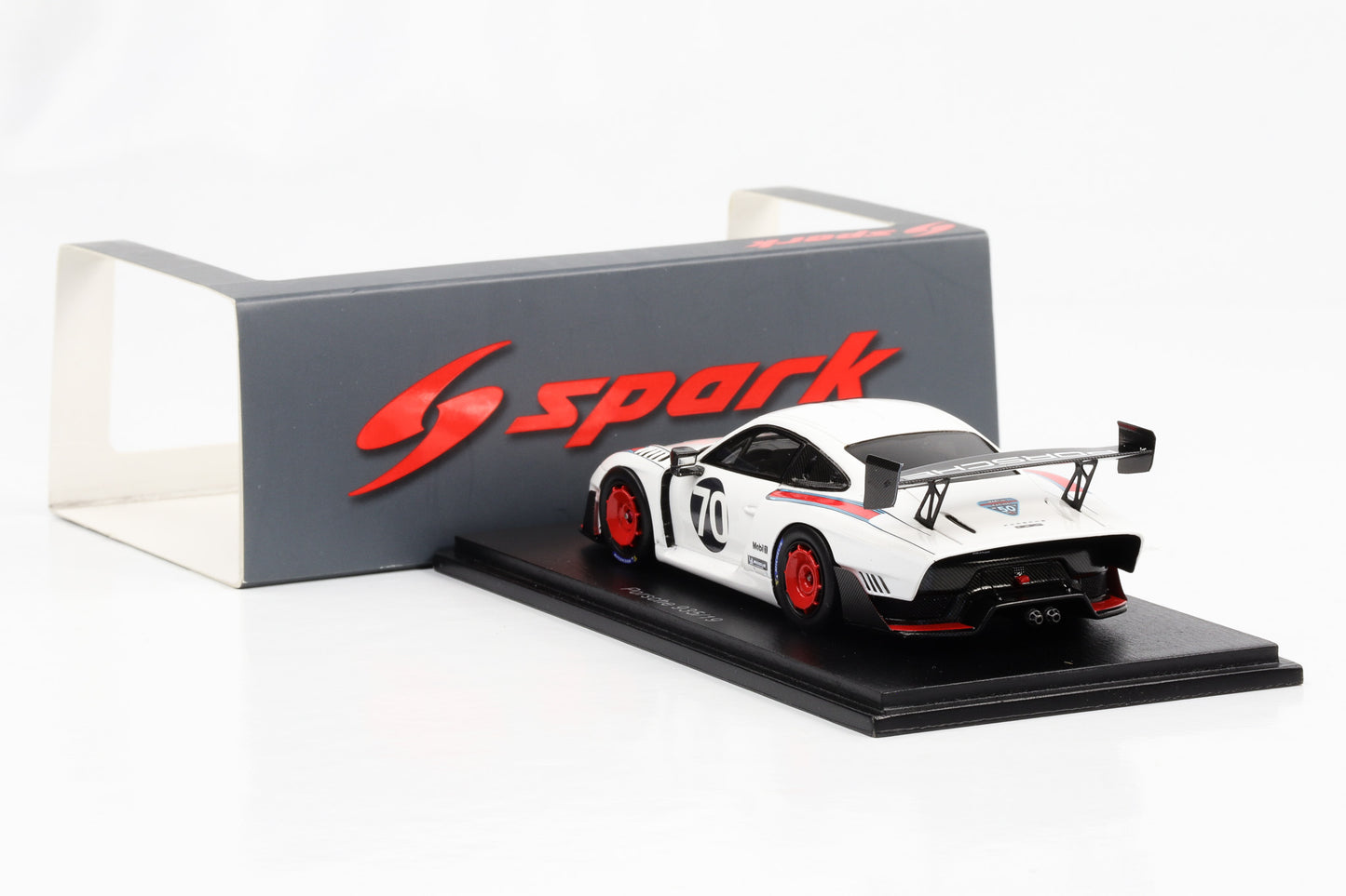 1:43 Porsche 935/19 #70 Martini white Spark