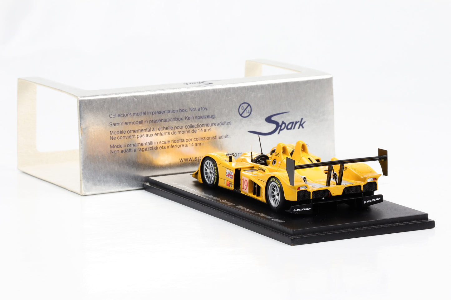 1:43 Lola B06/10-AER Chamberlain Synergy Motorsport #19 LM 2006 Spark