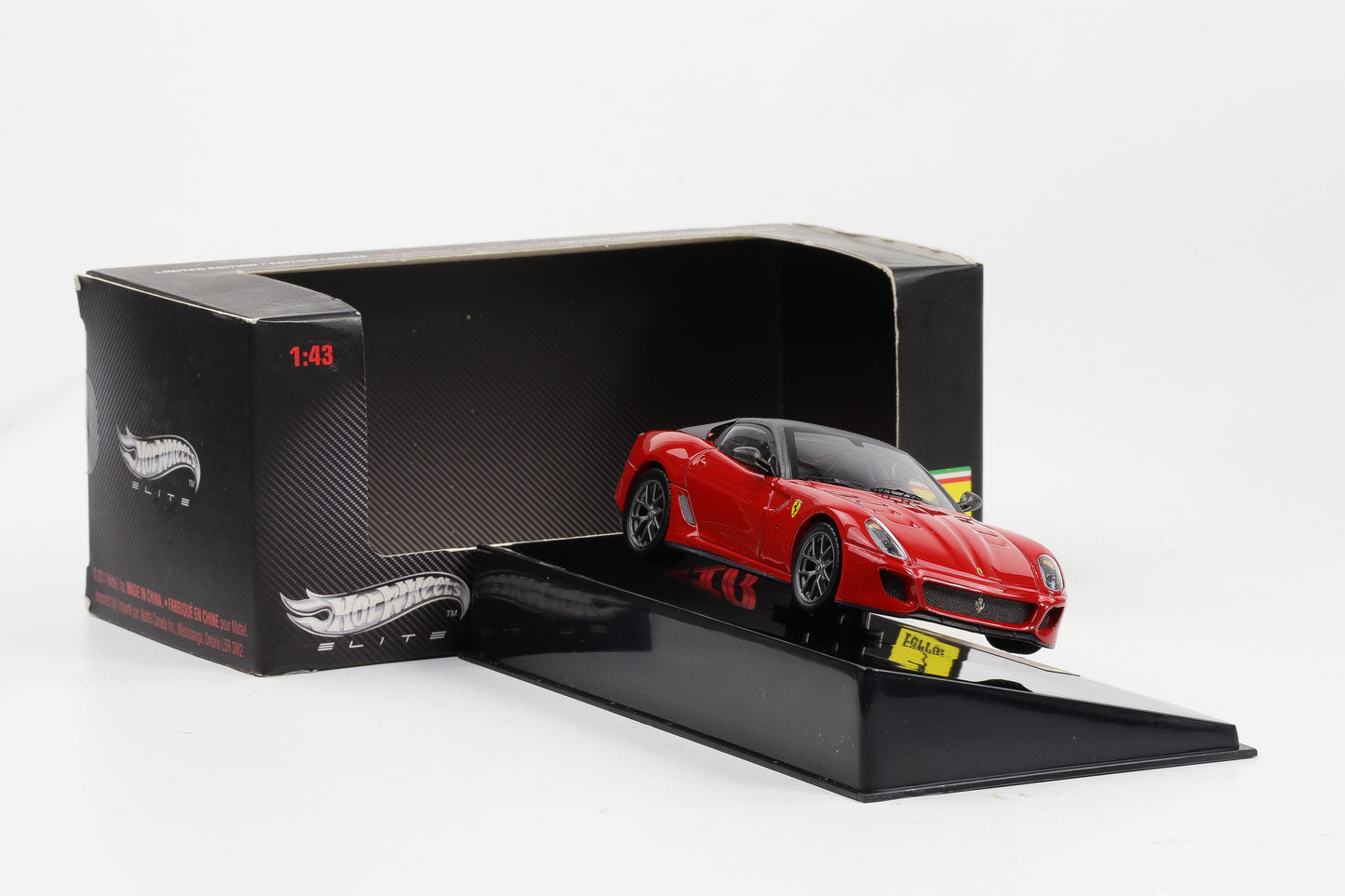 1:43 Hot Wheels Elite Ferrari 599 GTO rot schwarzes Dach T6267