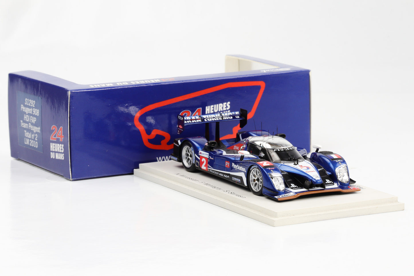 1:43 Peugeot 908 HDi FAP Team Peugeot Total #2 LM 2010 Spark