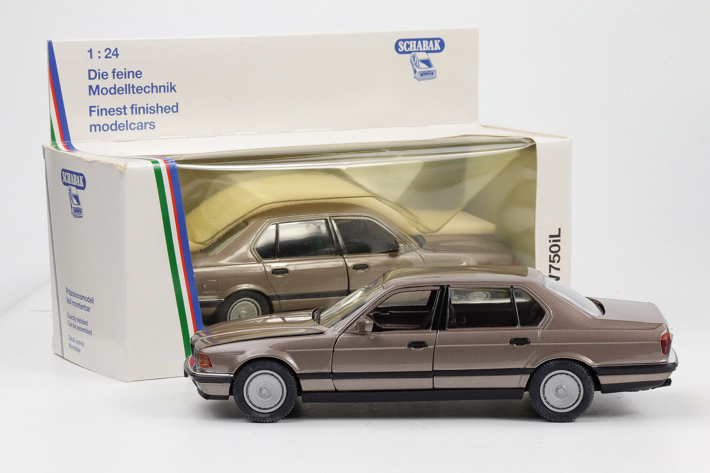 1:24 Schabak BMW 750iL E32 1999 Modellauto light brown metallic No.1620