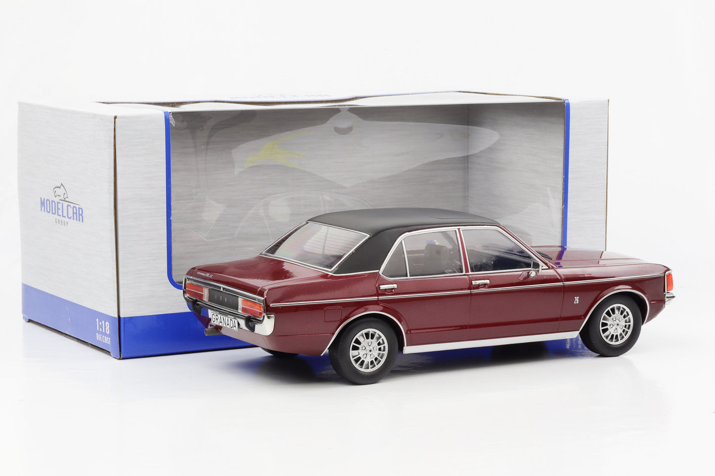 1:18 Ford Granada MK I 1975 dunkelrot metallic Dach mattschwarz MCG diecast