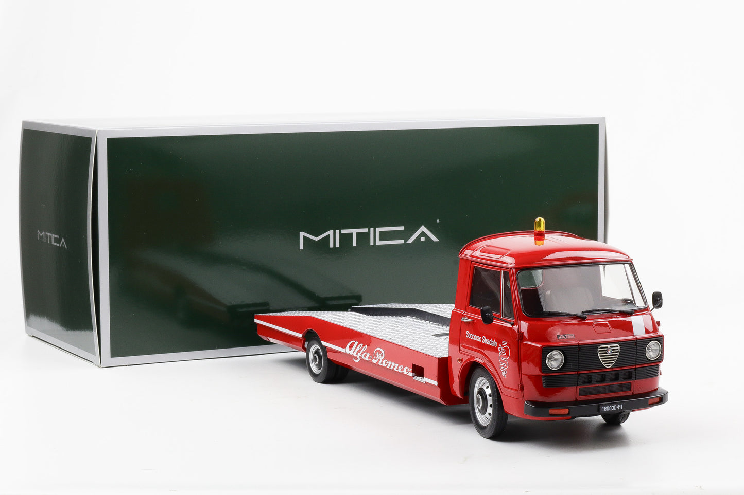 1:18 Mitica Alfa Romeo A12 F12 Car Hauler Transporter LKW 1977 rot