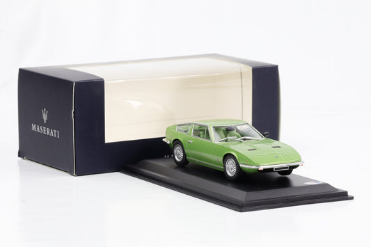 1:43 Maserati Indy Coupe metallic-light green Leo Models Dealer-Box