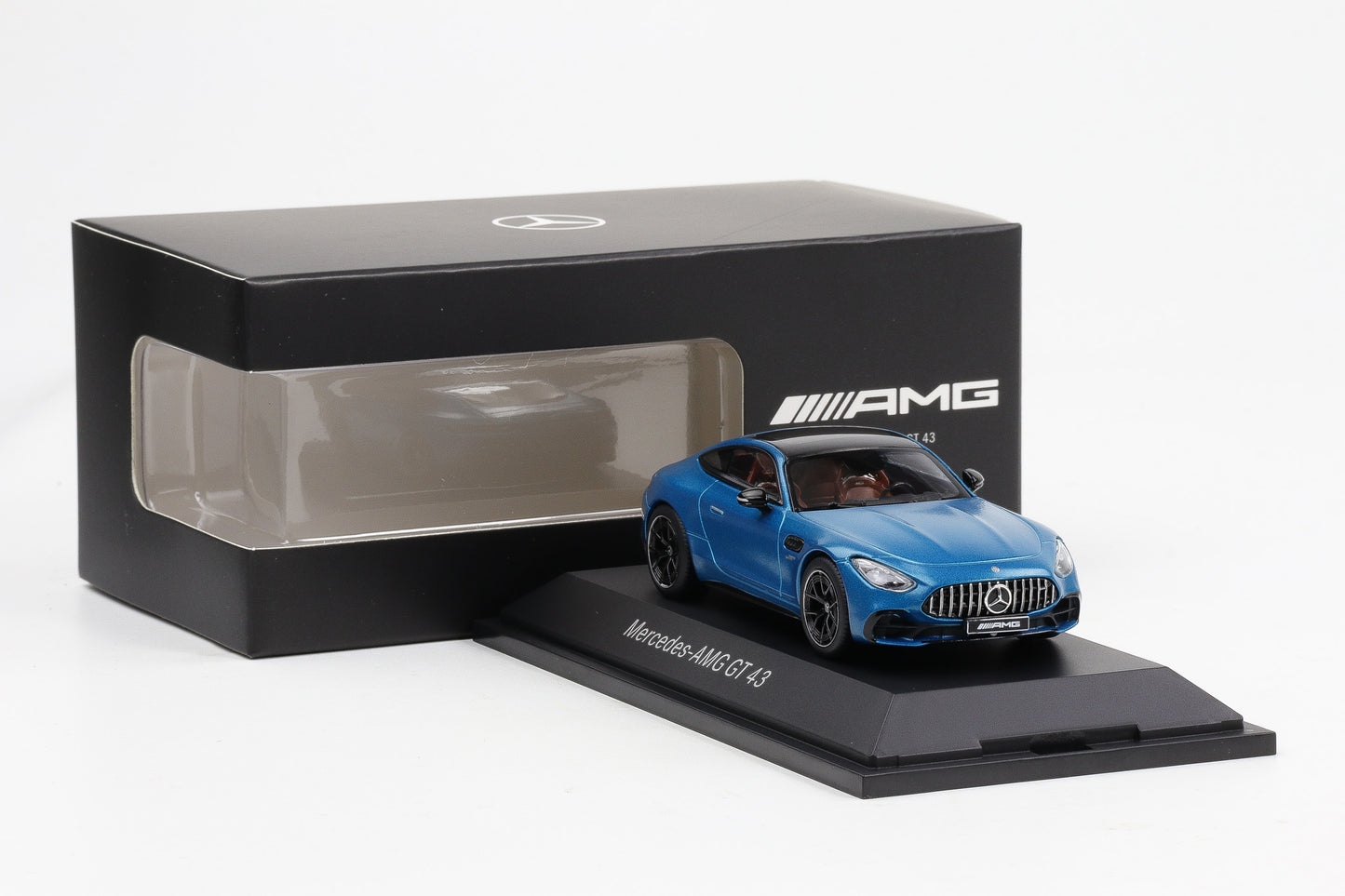 1:43 iScale Mercedes-Benz AMG GTC 192 GT43 hyperblau magno DEALER
