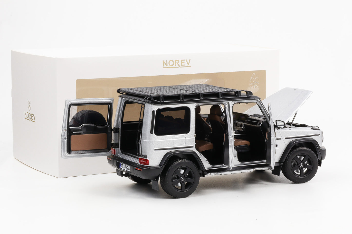 1:18 Norev Mercedes G-Klasse G500 AMG Line W463 Professional Line iridiumsilber 2024