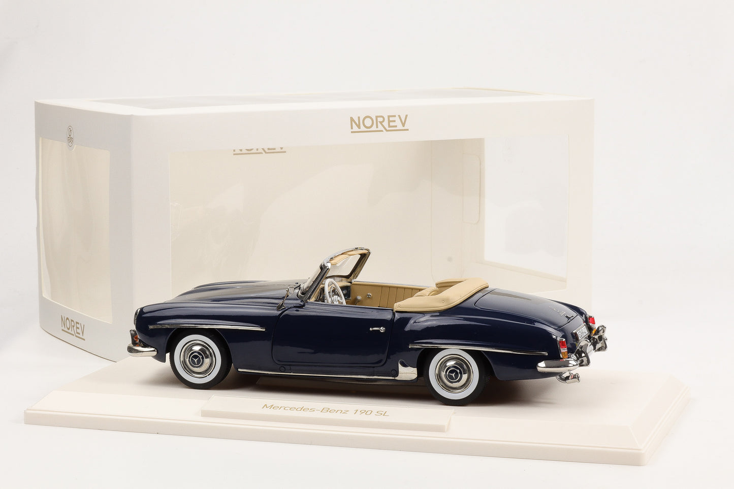 1:18 Norev Mercedes-Benz 190 SL Roadster W121 1957 mit Softtop mittelblau 183403