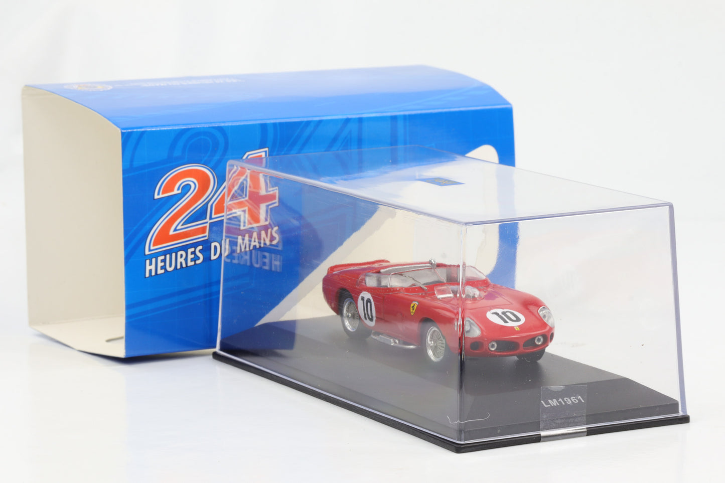 1:43 Ferrari TR61 #10 Winner 24h Le Mans 1961 O. Gendebien, P. Hill IXO