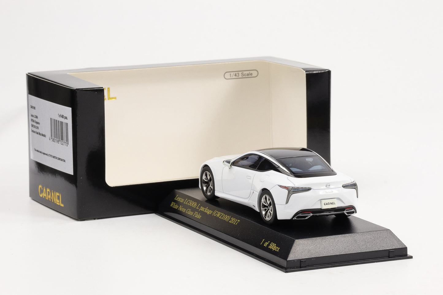 1:43 Carnel by Kyosho Lexus LC500h GWZ100 2017 L package white CN431704