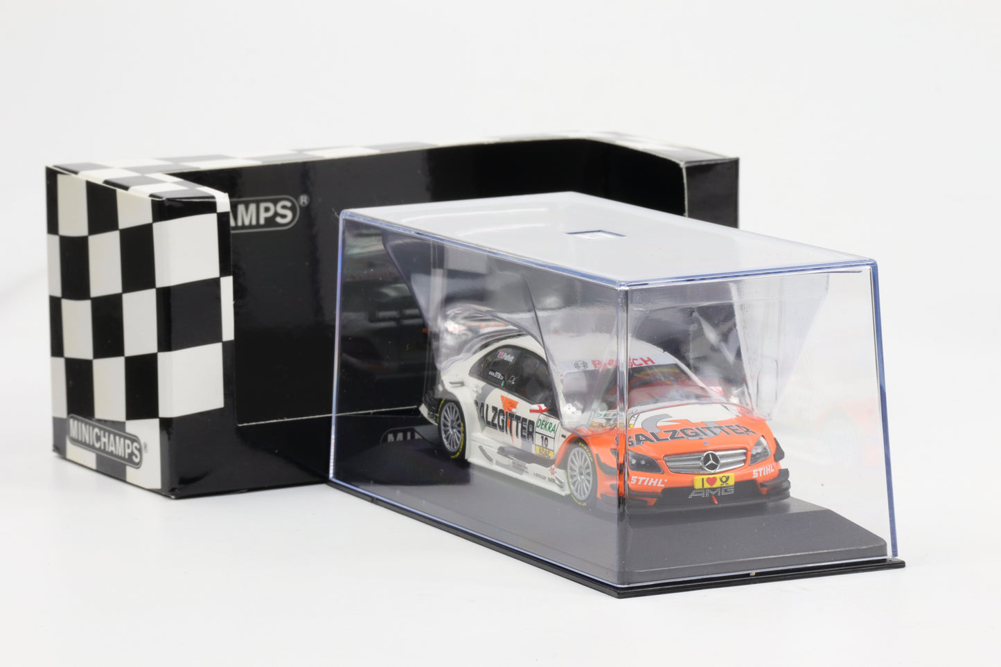 1:43 Minichamps Mercedes-Benz C-Class DTM 2009 Team AMG-Mercedes G. Paffett
