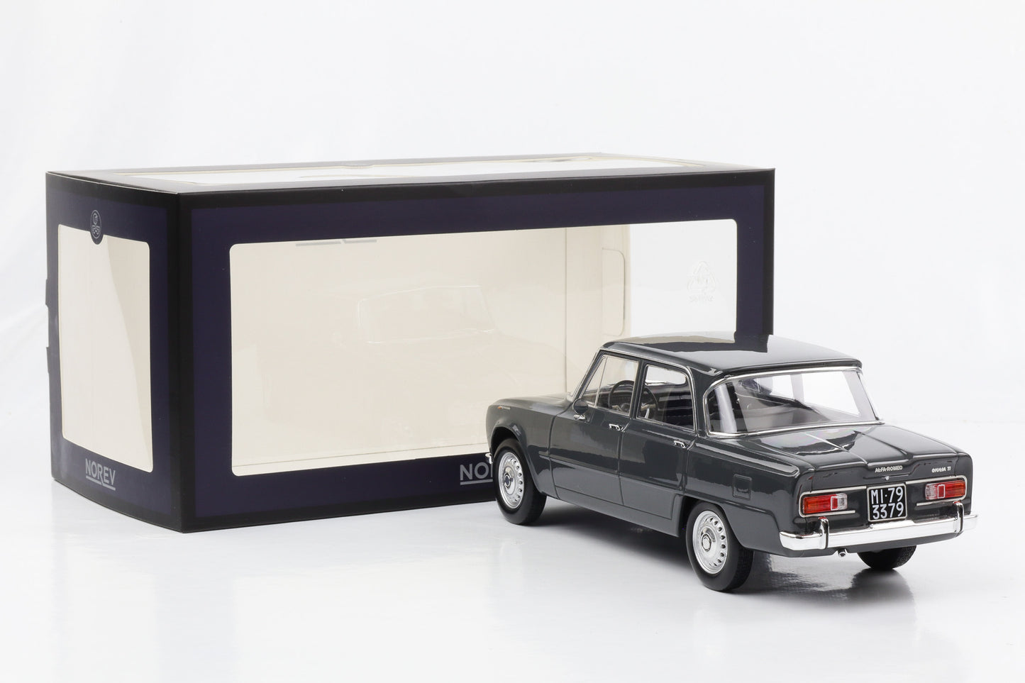 1:18 Alfa Romeo Giulia ti 1964 Grigio Graphite Norev 187973 diecast