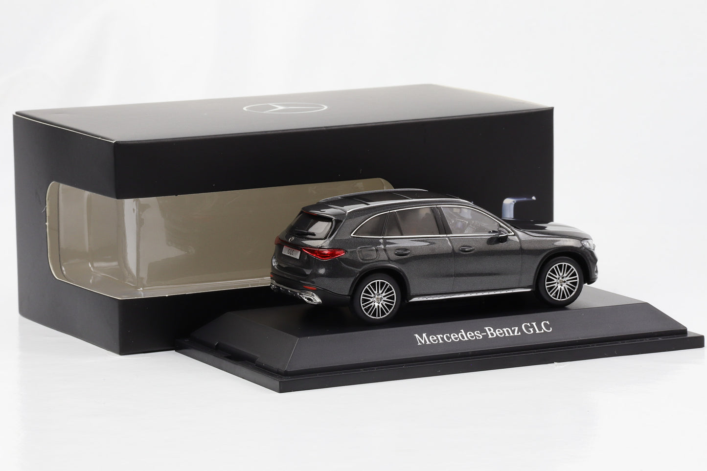 1:43 Mercedes-Benz GLC SUV X254 Avantgarde Graphitgrau iScale