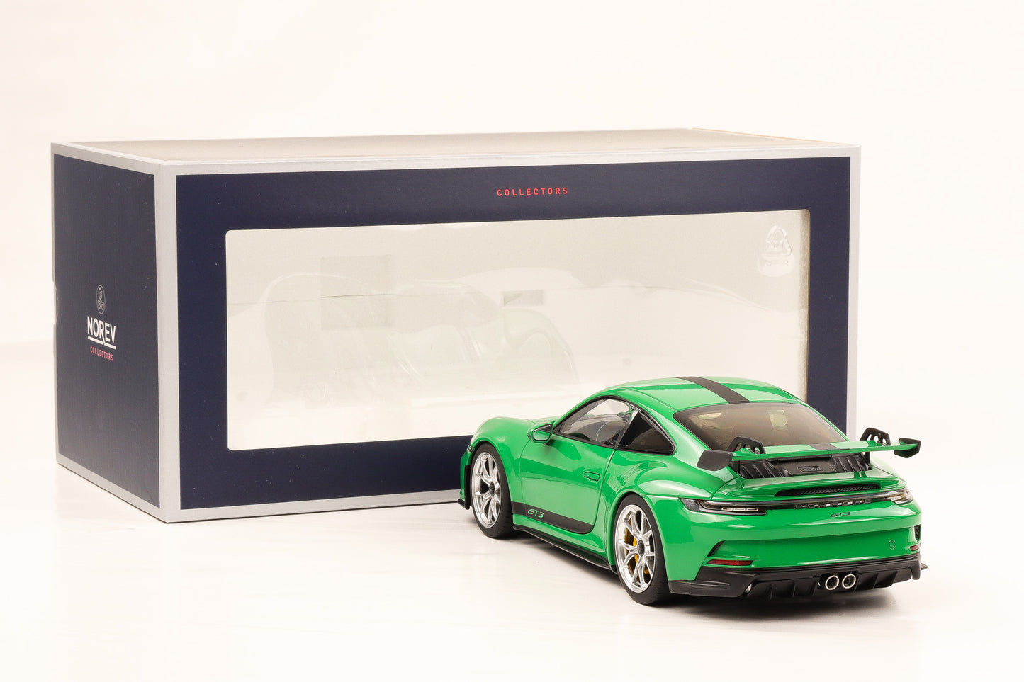 1:18 Norev Porsche 911 992 GT3 grün opening grüner Streifen mit Schrift 2021 187601