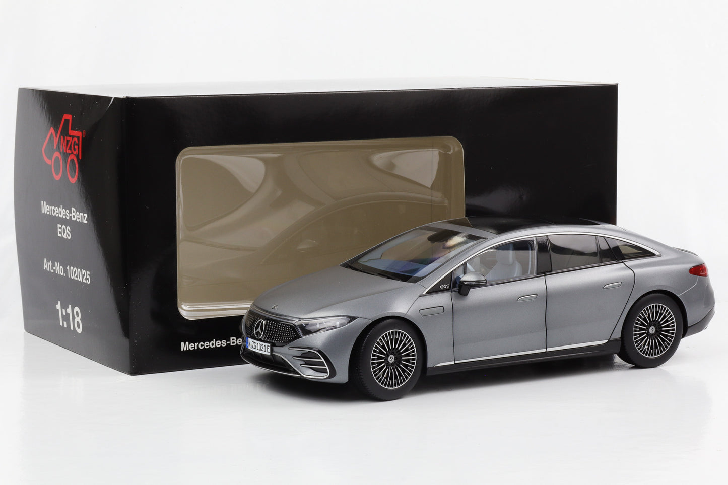 1:18 Mercedes-Benz EQS V297 selenitgrau 2021 NZG opening parts