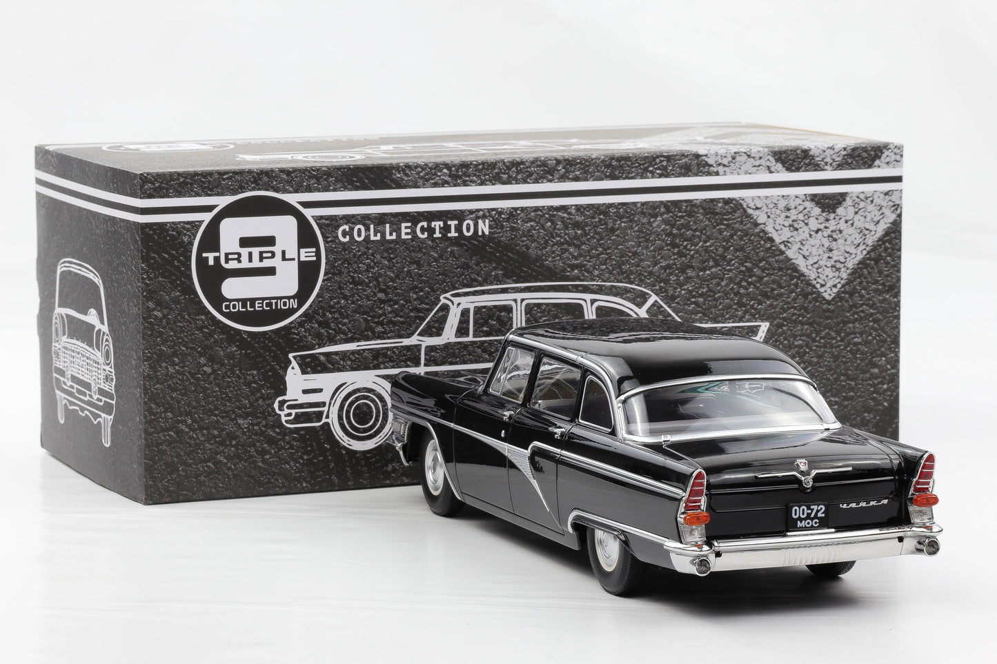 1:18 Triple 9 Tschaika GAZ 13 Seagull 1959 black diecast limited