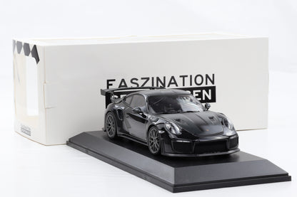 1:18 Minichamps Porsche 911 GT2 RS 991.2 2018 black Weissach Package Magnesium Wheels