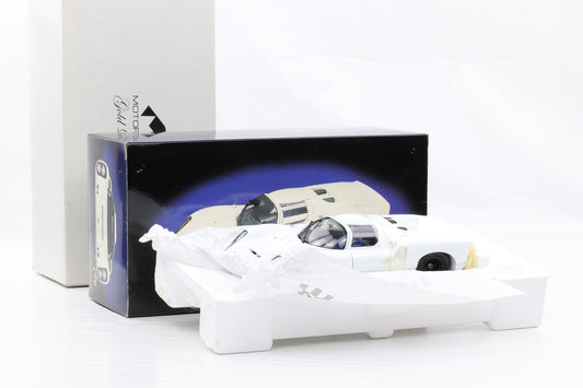 1:18 Exoto Motorbox Gold Label Porsche Carrera 910 Plain Body 1966/68 OVP