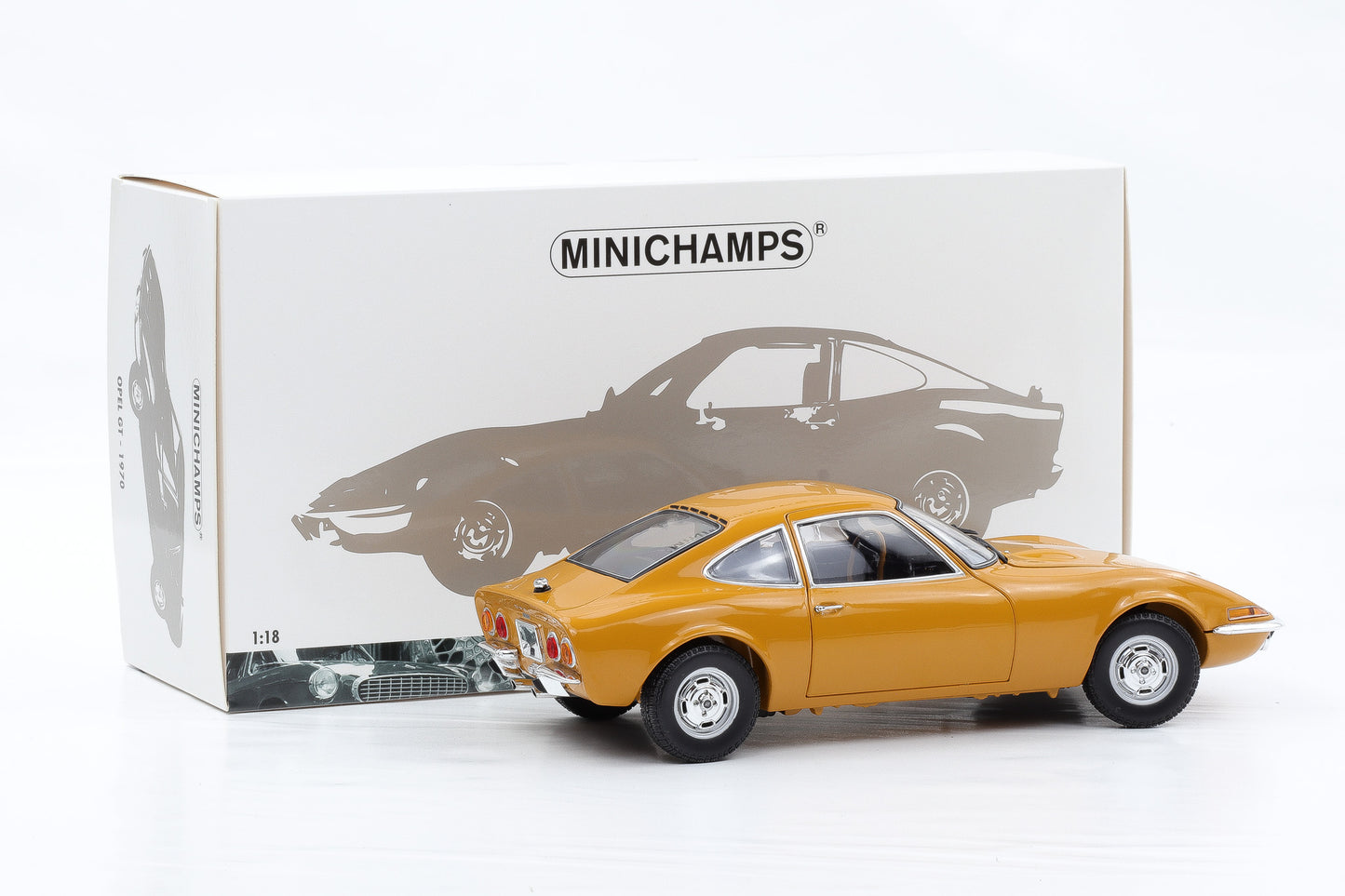 1:18 Minichamps Opel GT ocker 1970 opening 150 049031