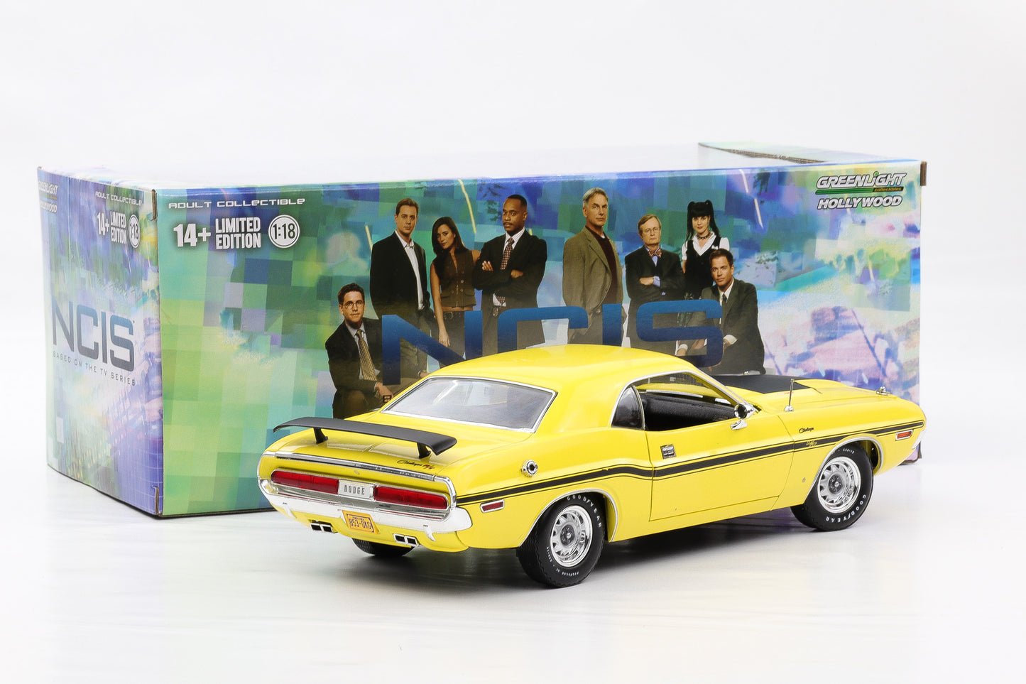 1:18 Greenlight Dodge Challenger R/T 1970 NCIS Movie Hollywood diecast