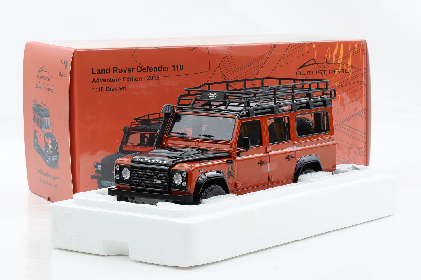 1:18 Almost Real Land Rover 110 Defender Adventure Edition 2015 Phoenix orange 810301 OVP