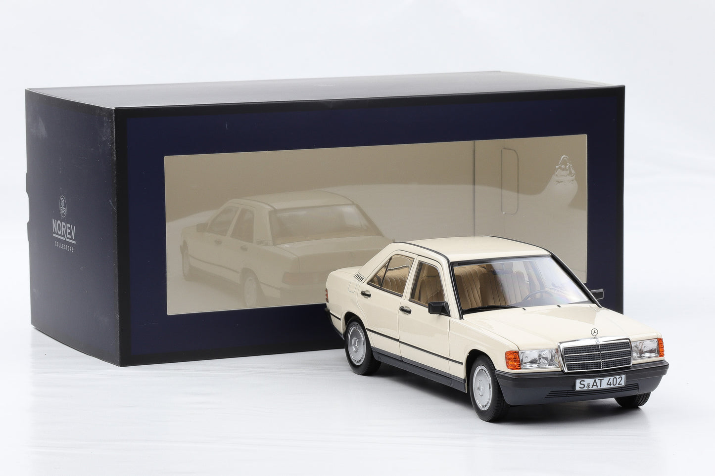 1:18 Norev Mercedes-Benz 190E W201 Beige 1984 183829 limited 200 pcs