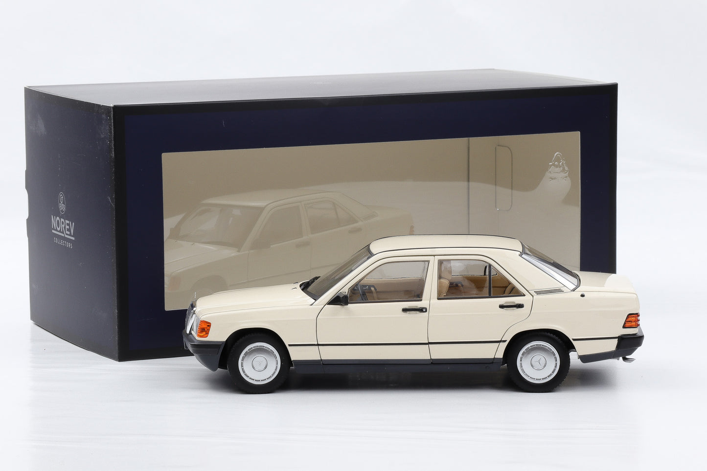 1:18 Norev Mercedes-Benz 190E W201 Beige 1984 183829 limited 200 pcs