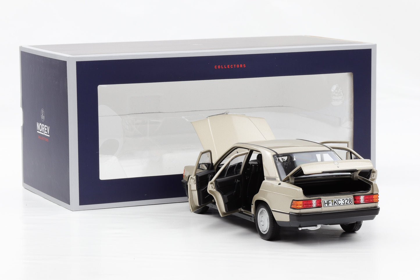 1:18 Norev Mercedes-Benz 190E W201 smoke silver metallic 1984 183821