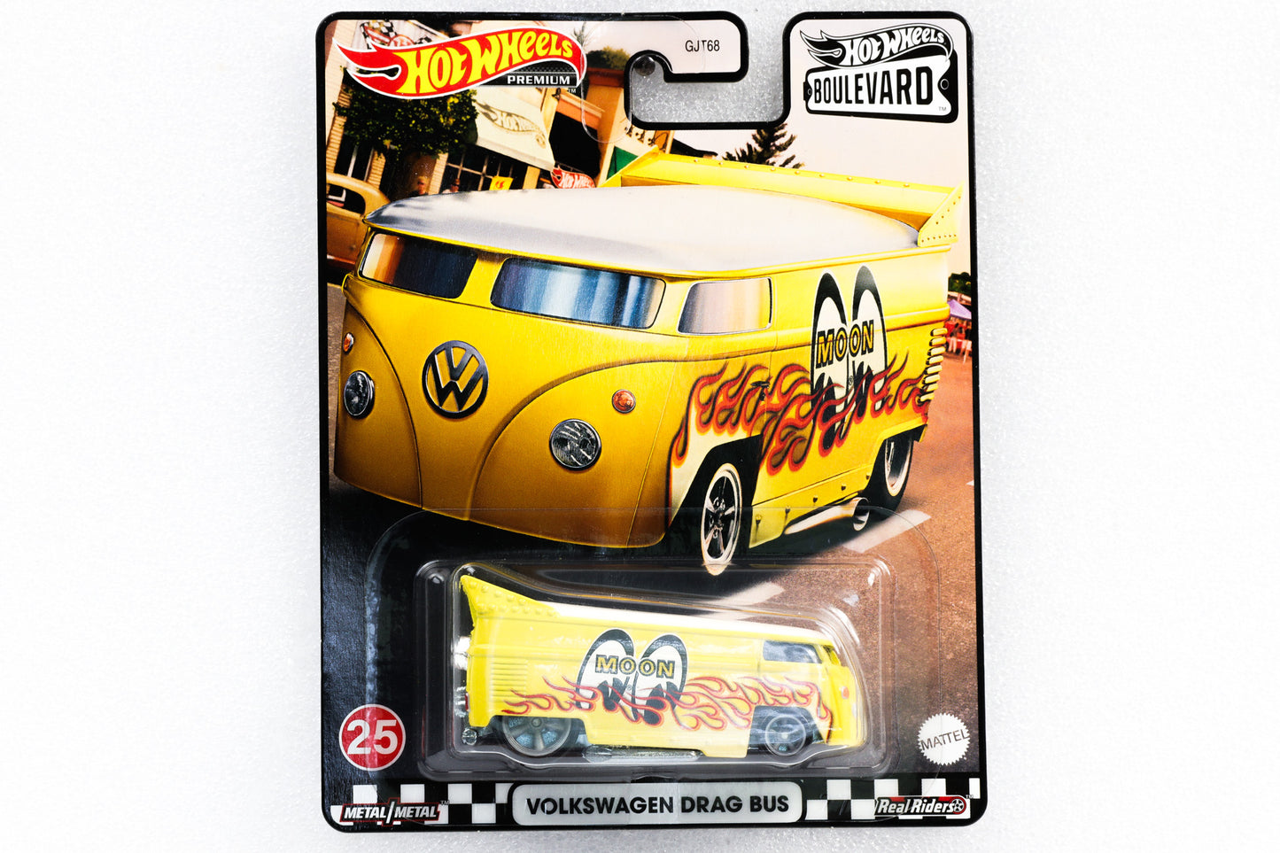 1:64 Hot Wheels Premium  Volkswagen Drag Bus gelb mit Flammen  Boulevard