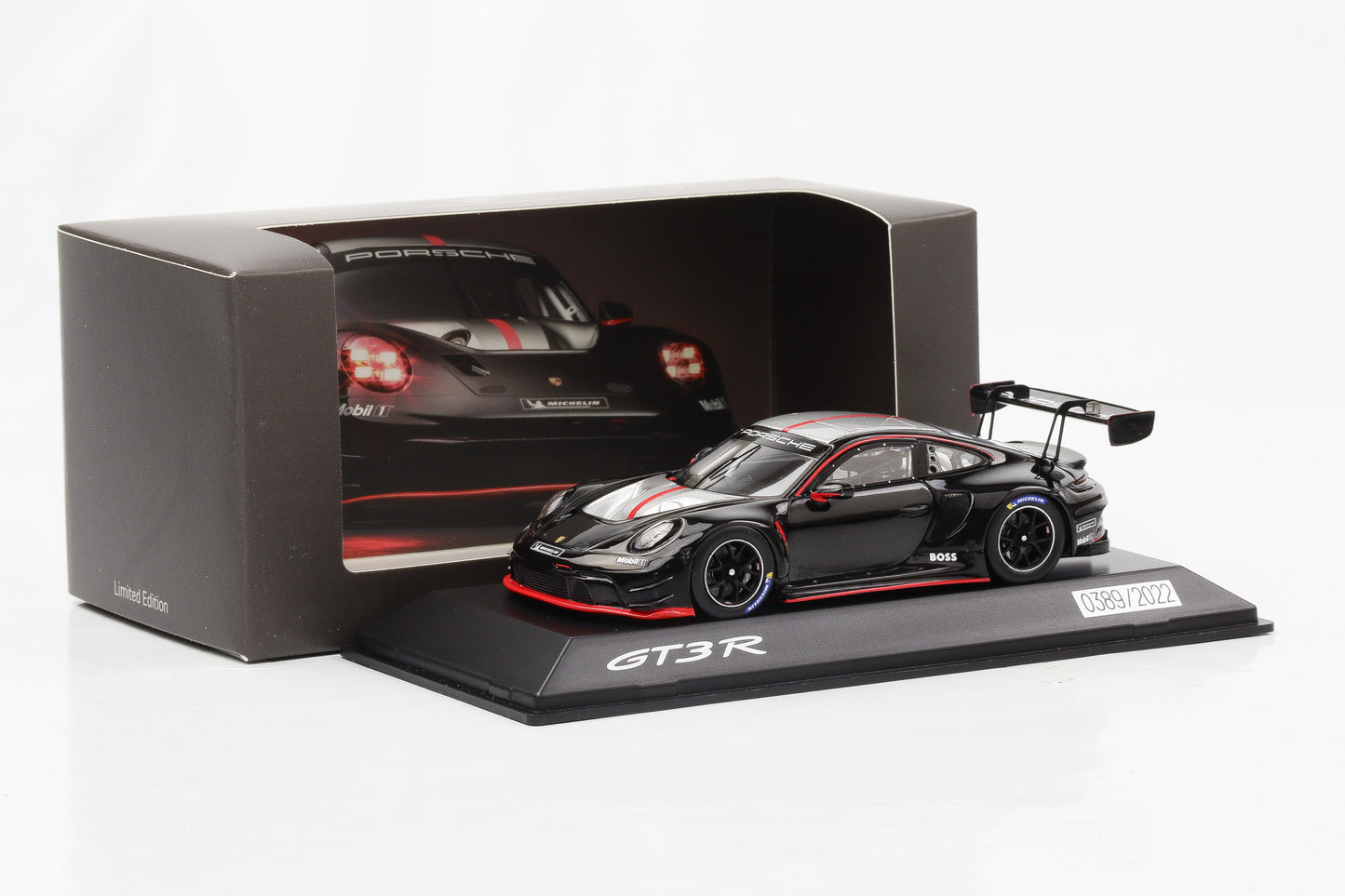 1:43 Porsche 911 992 GT3 R black Spark limited WAP0202730RGT3