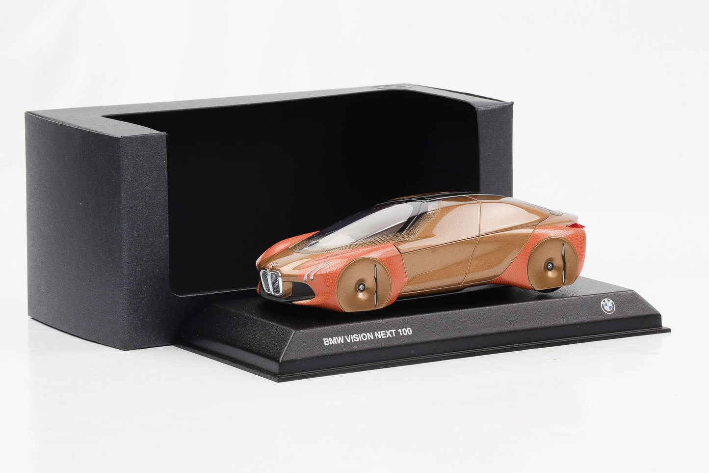 1:43 BMW Vision Next 100 concept car bronze Norev dealer