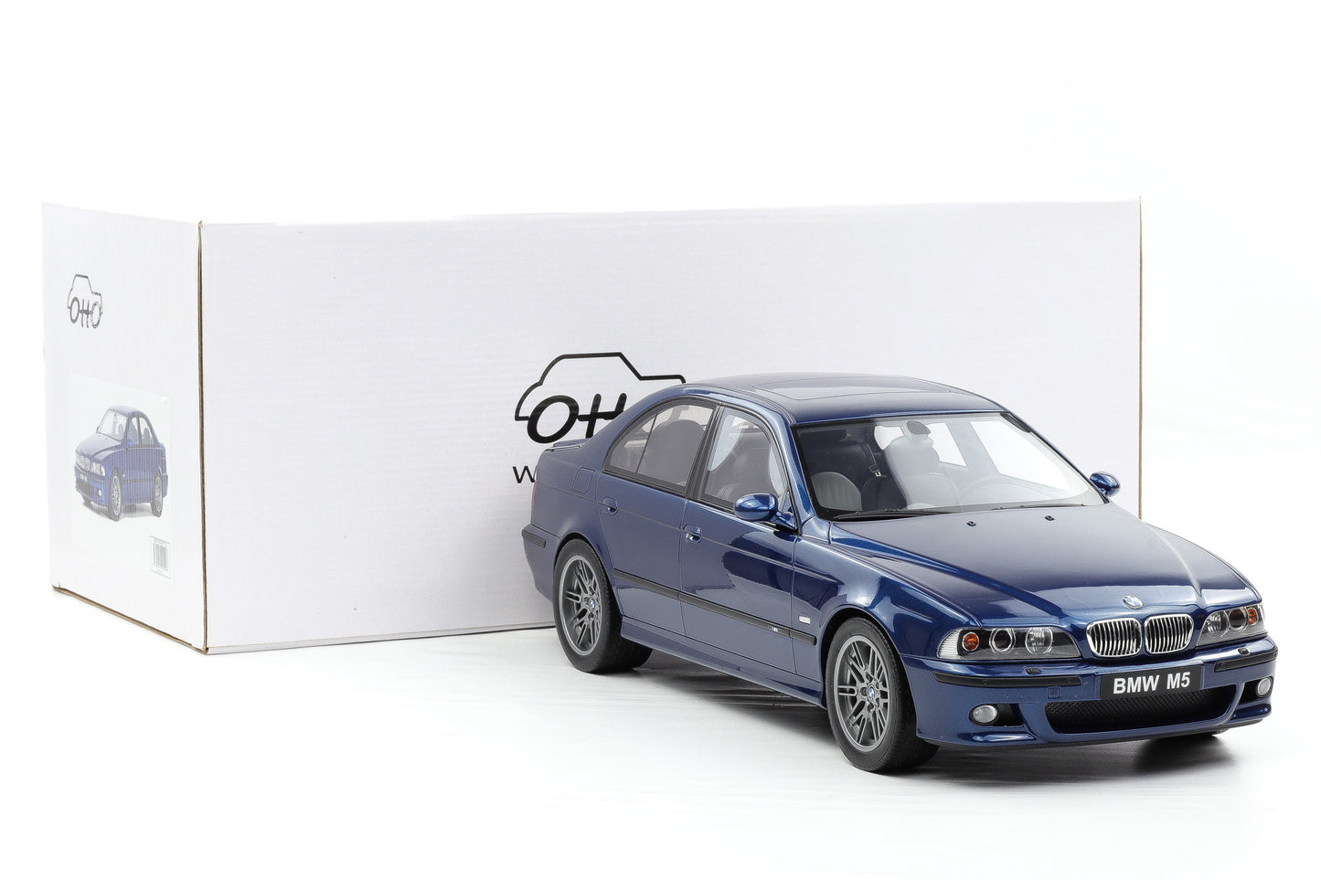 1:12 OTTO mobile G073 BMW M5 E39 Limousine Avus blue 1998 Resin