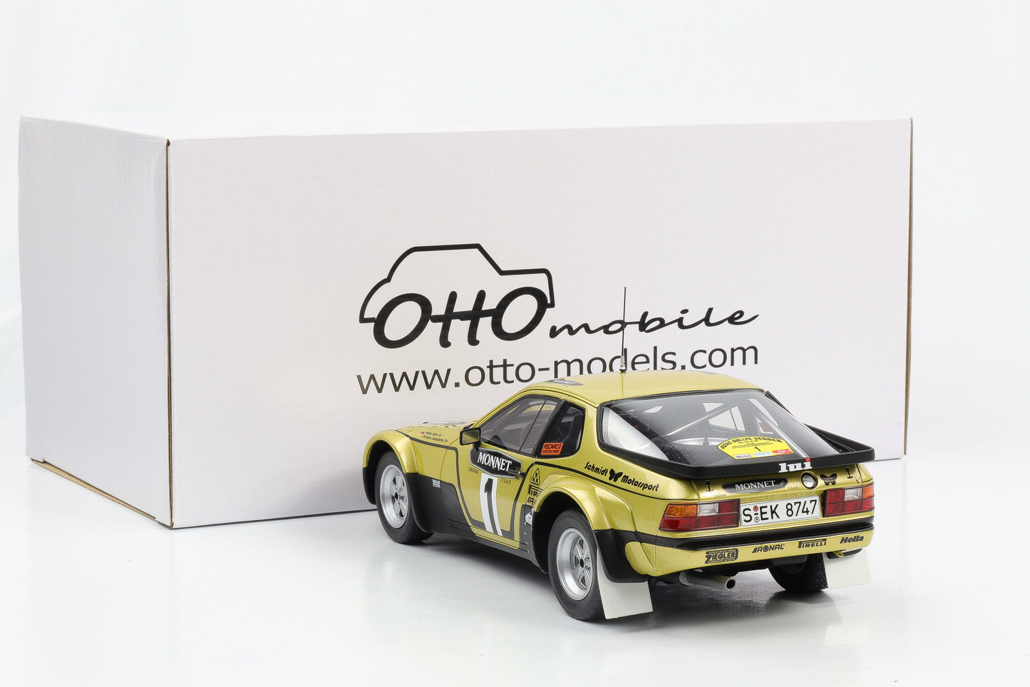 1:18 Porsche 924 Carrera GT Gr.4 Röhrl ADAC Rallye Hessen 1981 OT442