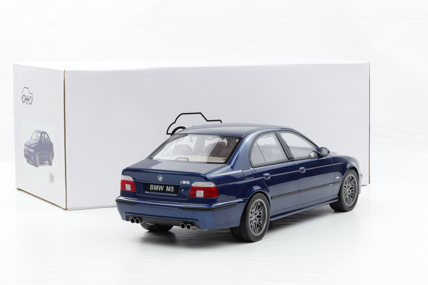 1:12 OTTO mobile G073 BMW M5 E39 Limousine Avus blue 1998 Resin