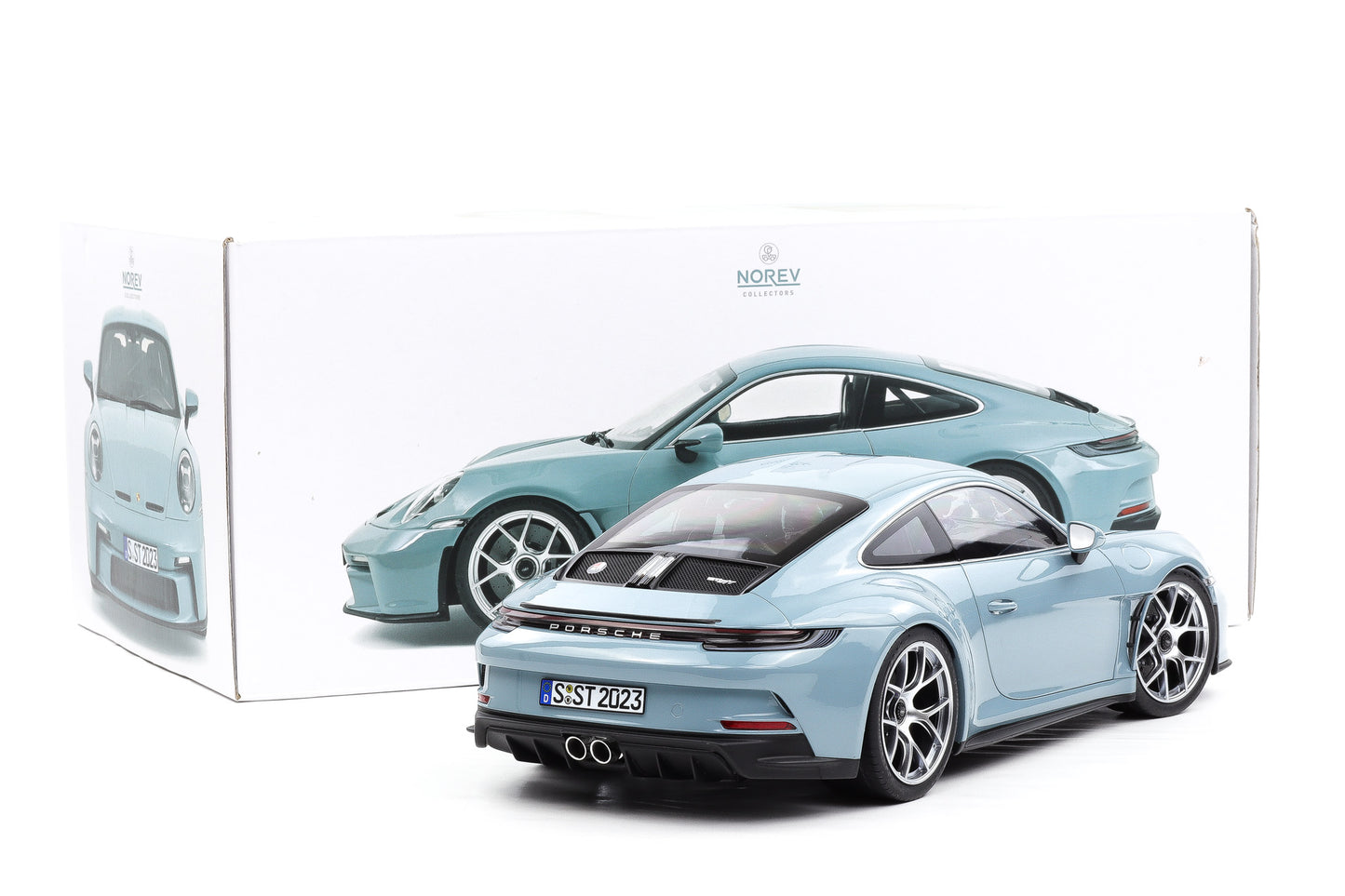 1:12 Norev Porsche 911 992 S/T Coupe 2023 Meissen blue 127550