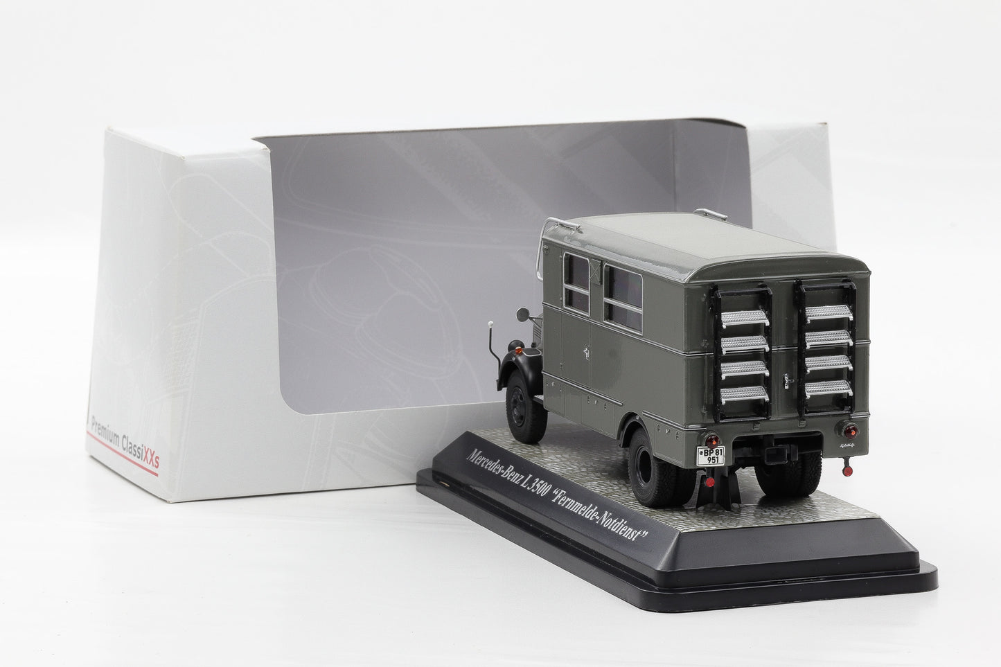 1:43 Premium Classixxs Mercedes-Benz L3500 LKW Fernmelde-Notdienst #12402