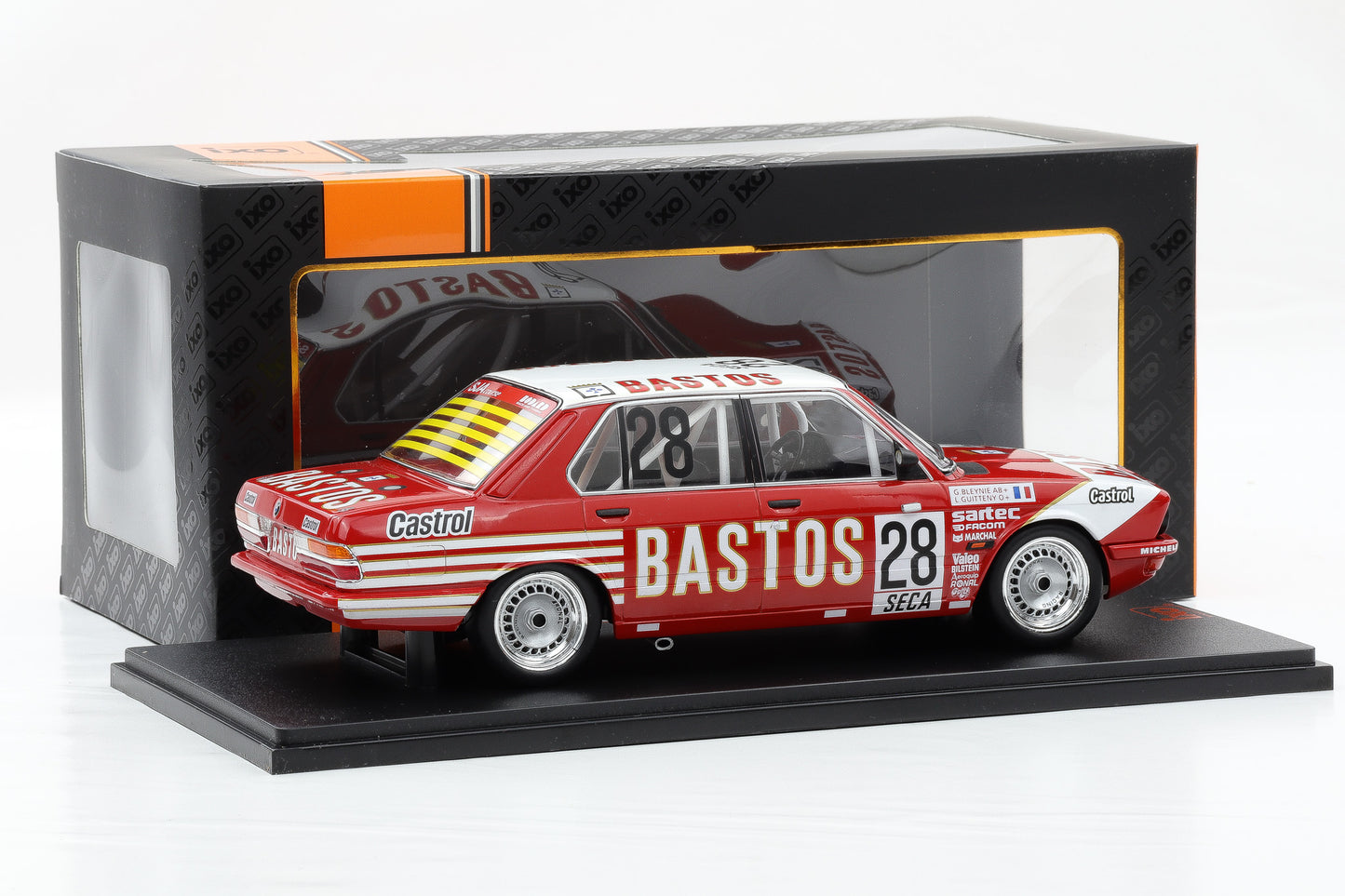 1:18 IXO BMW 528i E28 #29 Bastos 24h Spa 1982 Guitteny Bleynie 18RMC182B