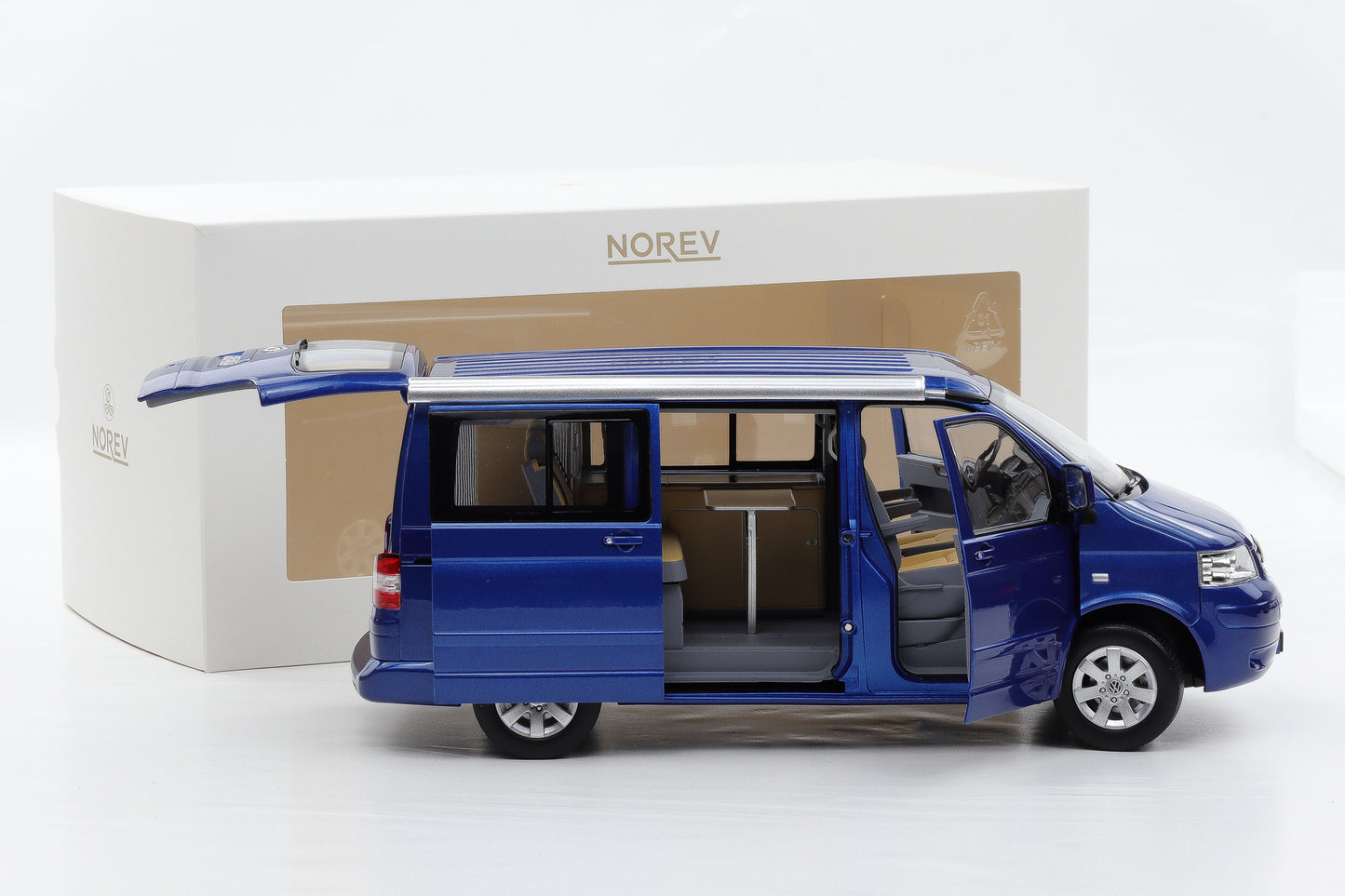 1:18 Norev VW T5 VW California Bus Camping Ravennablau metallic 2003 188607