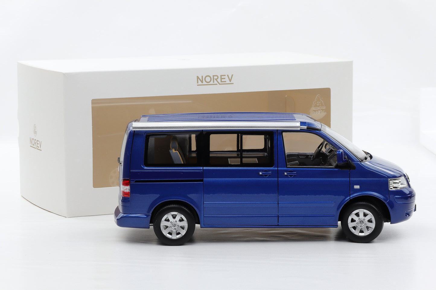 1:18 Norev VW T5 VW California Bus Camping Ravennablau metallic 2003 188607