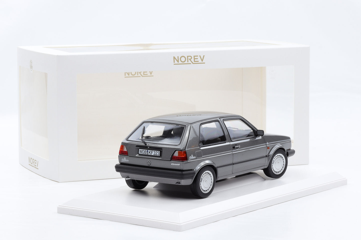 1:18 Norev VW Volkswagen Golf II 2 Champion 1990 Grau Metallic 188564