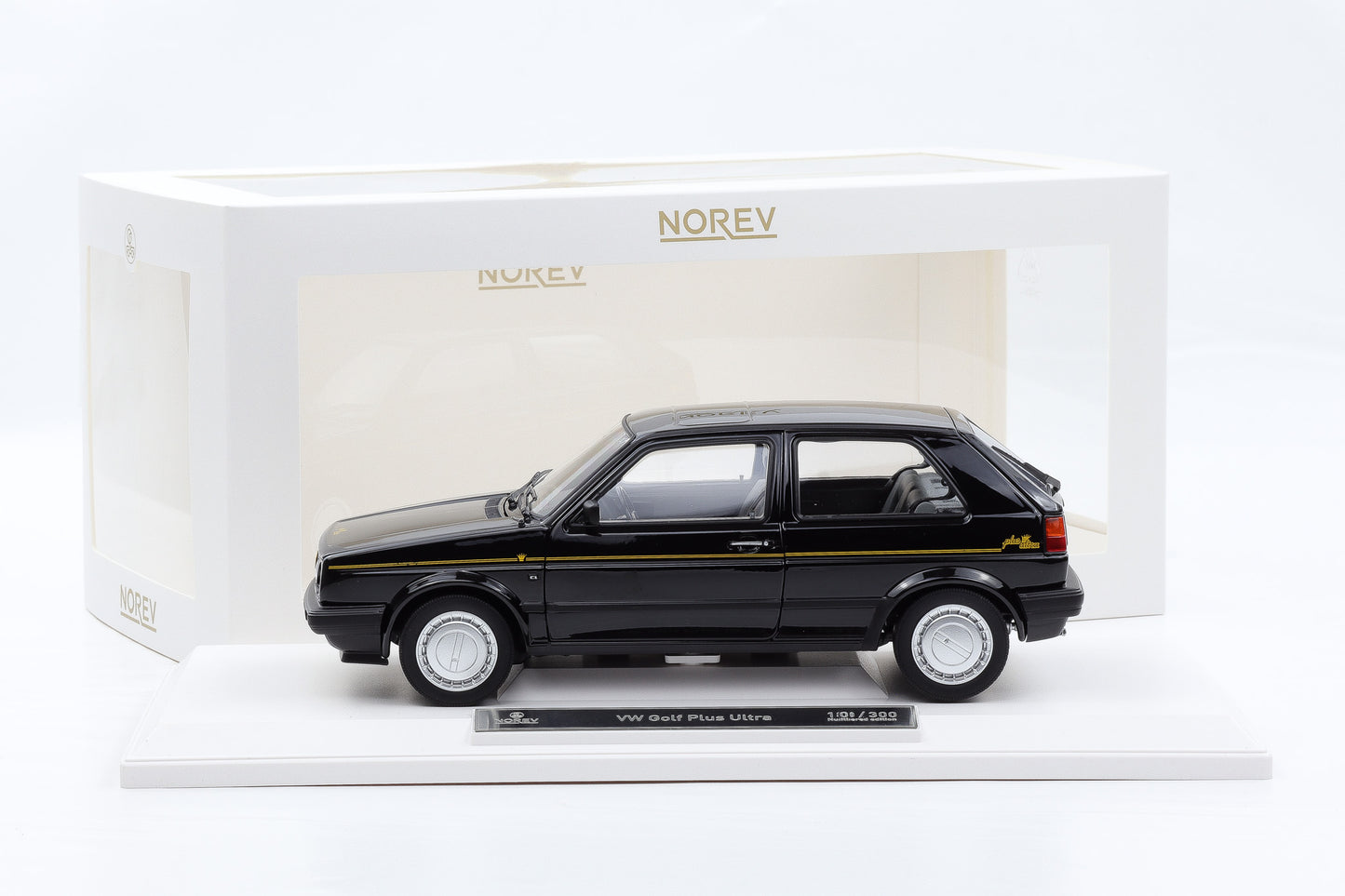 1:18 Norev VW Volkswagen Golf II 2 Plus Ultra Schweiz 1990 black limited 300 pcs.