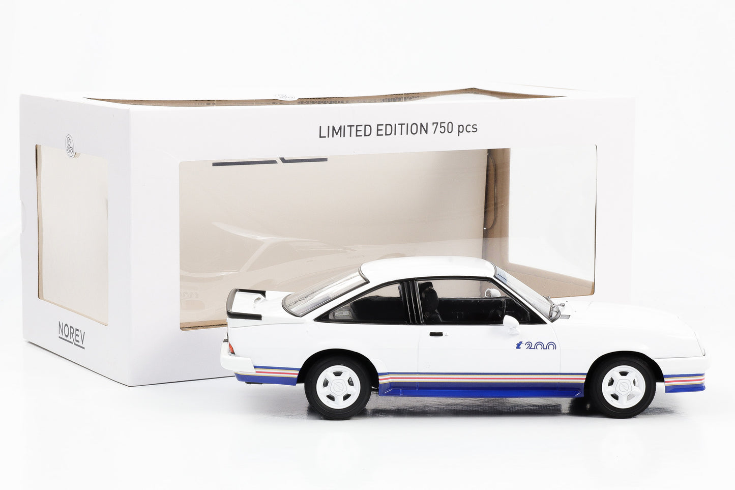 1:18 Norev Opel Manta i200 Rothmans Livery 1984 weiß 183300 Limited Edition