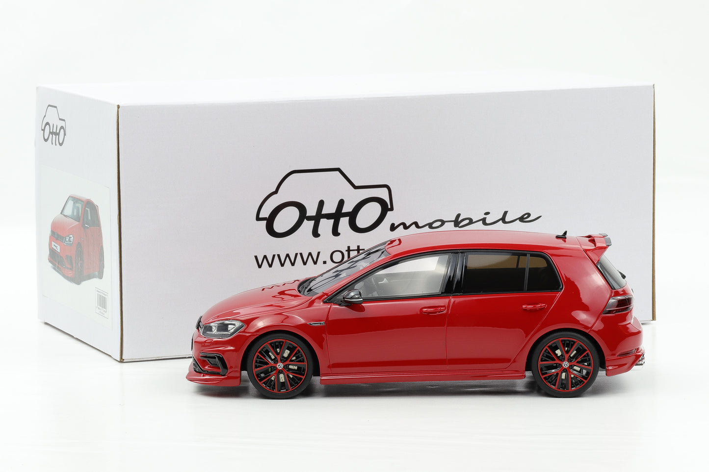 1:18 OTTO mobile OETTINGER VW Golf 7.5 R 2018 tornado rot resin OT1118