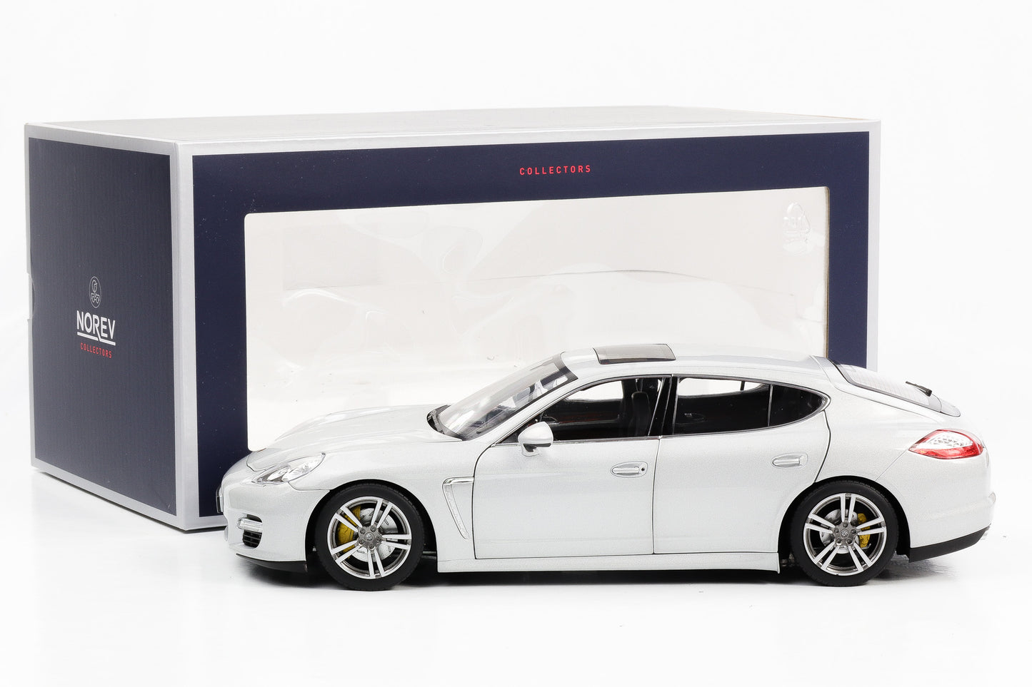 1:18 Norev Porsche Panamera Turbo 2009 silber 187609