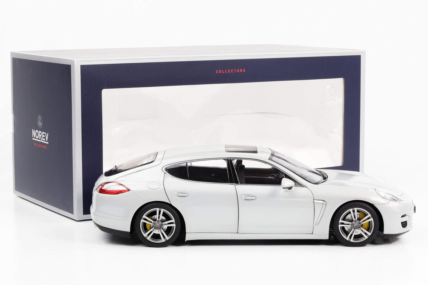 1:18 Norev Porsche Panamera Turbo 2009 silber 187609