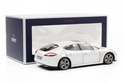 1:18 Norev Porsche Panamera Turbo 2009 silber 187609