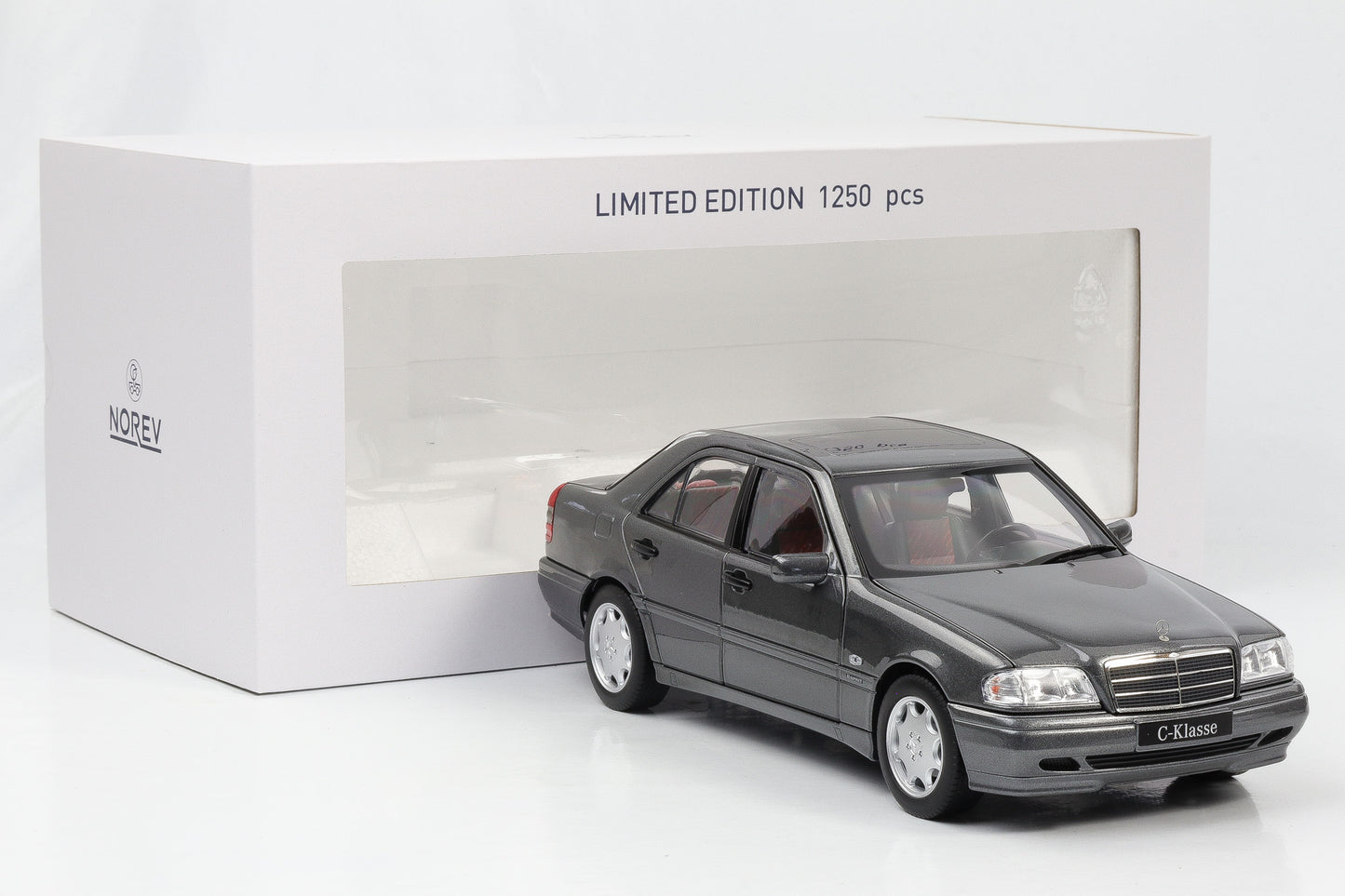 1:18 Norev Mercedes-Benz C 200 W202 MOPF Limousine 1997 grau metallic