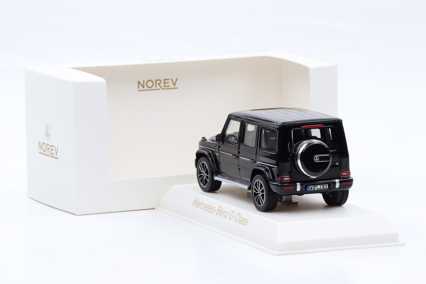 1:43 Norev Mercedes-Benz G Klasse G-Class W465 Obsidian black metallic 2024