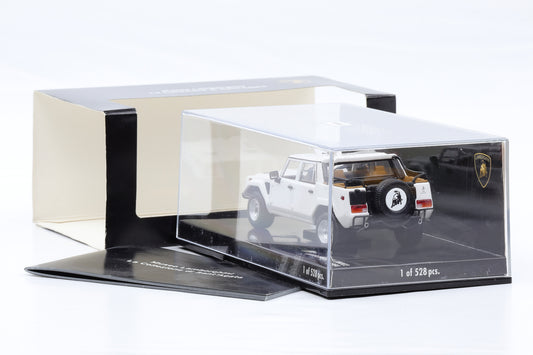1:43 Minichamps Lamborghini LM002 1984 weiss 436 103375