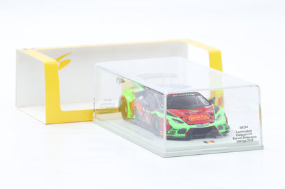 1:43 Spark Lamborghini Huracan GT3 #666 Barewell Motorsport 24h Spa 2016 SB294