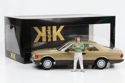 1:18 Mercedes-Benz 500 SEC 1987 gold metallic Bang Boom Bang mit Figur Kalle KK-Scale